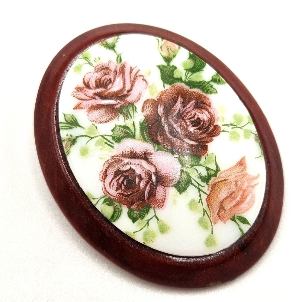 VINTAGE Painted Roses Hand Carved Redwood Burl Oval Victorian Style Brooch Pin